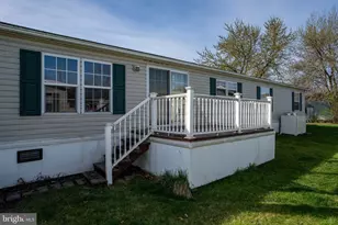 183 Greenbriar Dr S, Bath, PA 18014 - Photo 9