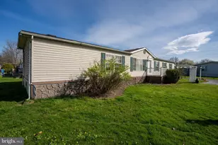 183 Greenbriar Dr S, Bath, PA 18014 - Photo 7