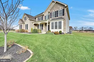 43 Saddle Ln, Easton, PA 18045 - Photo 7
