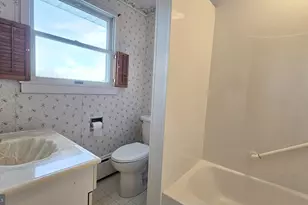 1936 Kemmerer St, Bethlehem, PA 18017 - Photo 15