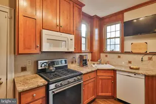 1808 Sycamore St, Bethlehem, PA 18017 - Photo 21