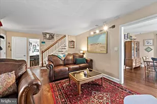 1501 Bushkill St, Easton, PA 18042 - Photo 5