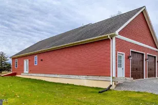 229 Harvey's Ln, Milton, PA 17847 - Photo 3