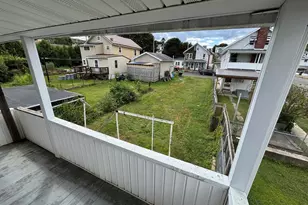 6 S Spruce St, Mount Carmel, PA 17851 - Photo 15