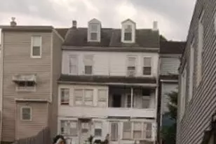 931 W Spruce St, Coal Township, PA 17866 - Photo 15