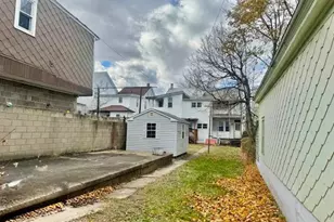 331 S Maple St, Mount Carmel, PA 17851 - Photo 15