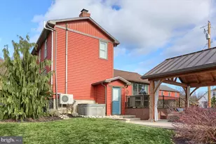 552 Mountain Rd, Dalmatia, PA 17017 - Photo 41