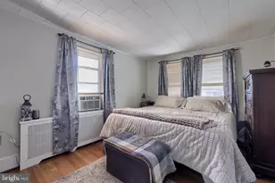 1112 W Spruce St, Coal Township, PA 17866 - Photo 15