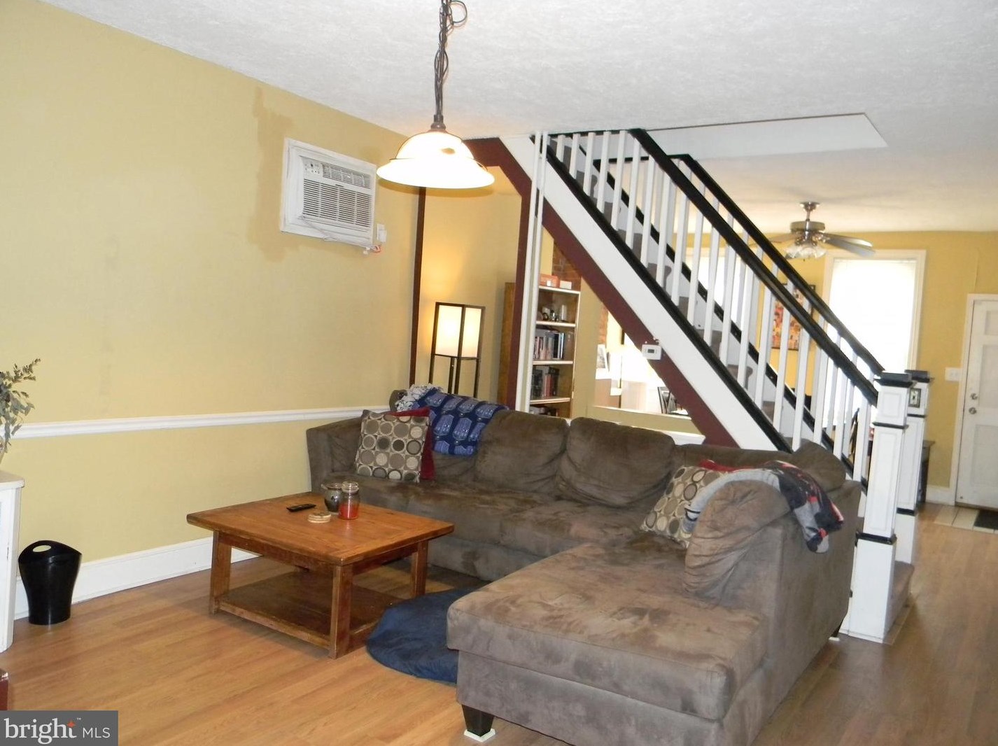 3519 Sunnyside Ave, Philadelphia PA  19129-1627 exterior