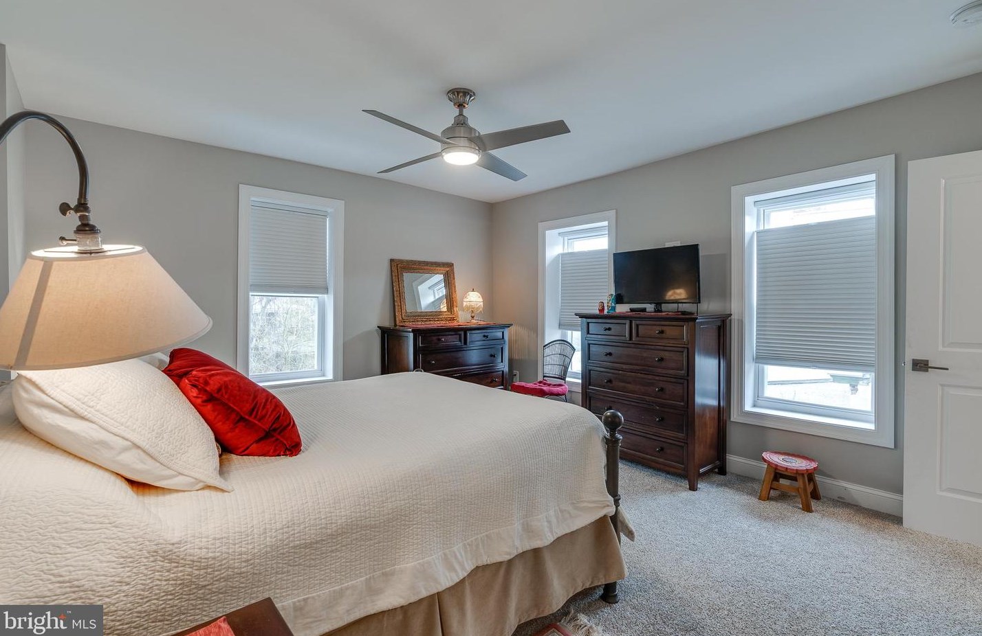 4117 Cresson St, Philadelphia PA  19127-1701 exterior