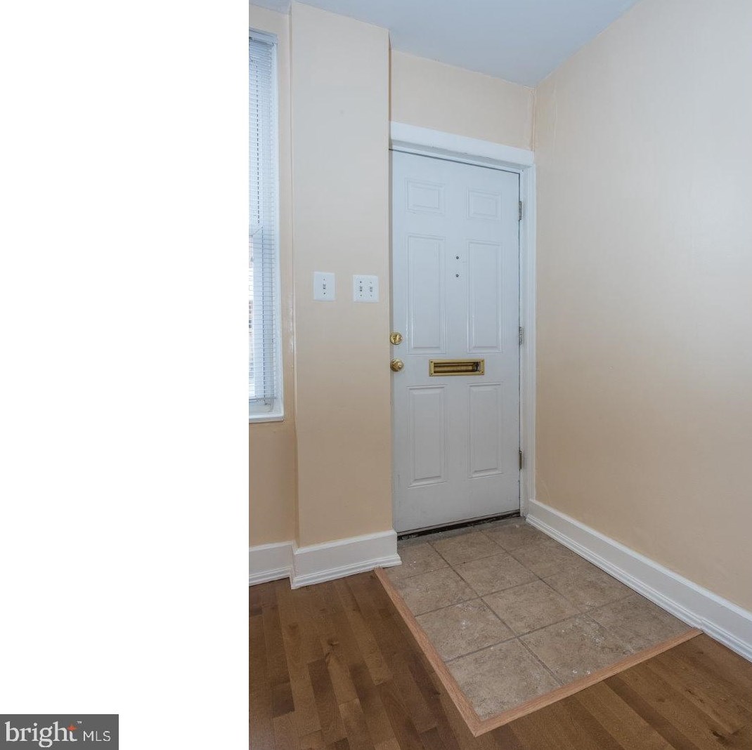 515 Greenwich St, Philadelphia PA  19147-6524 exterior