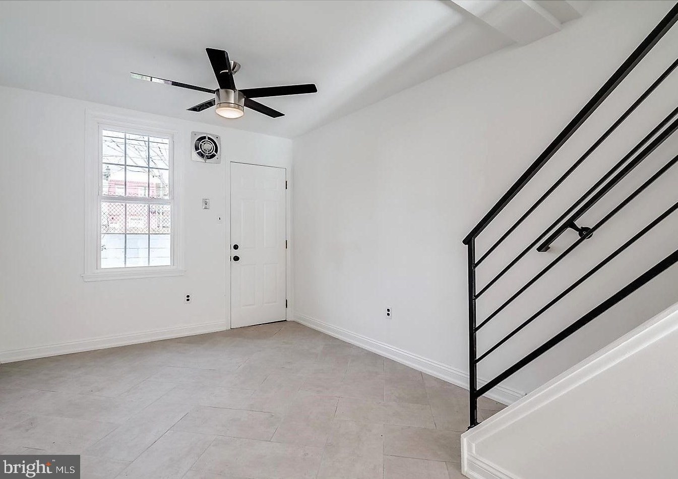 521 Watkins St, Philadelphia PA  19148-1840 exterior