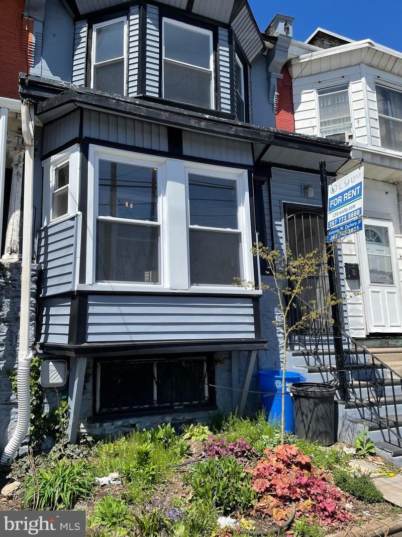 431 Coulter St, Philadelphia PA  19144-4552 exterior
