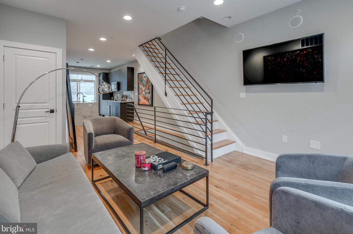 2022 Kimball St, Philadelphia PA  19146-2623 exterior