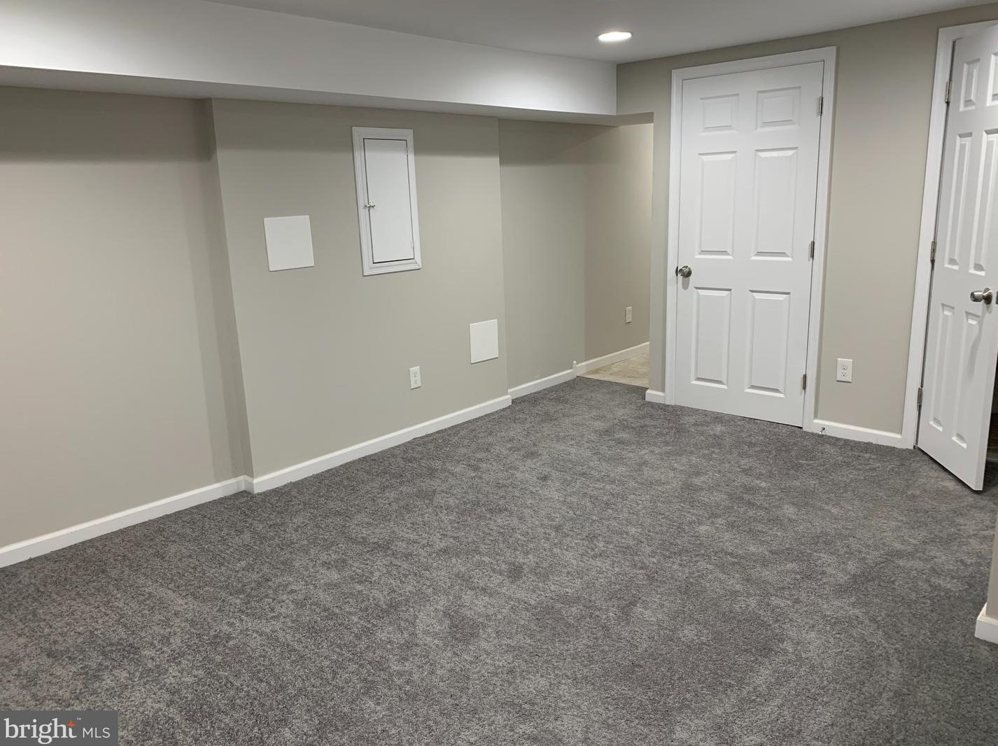 1523 Orland St, Philadelphia PA  19126-2755 exterior