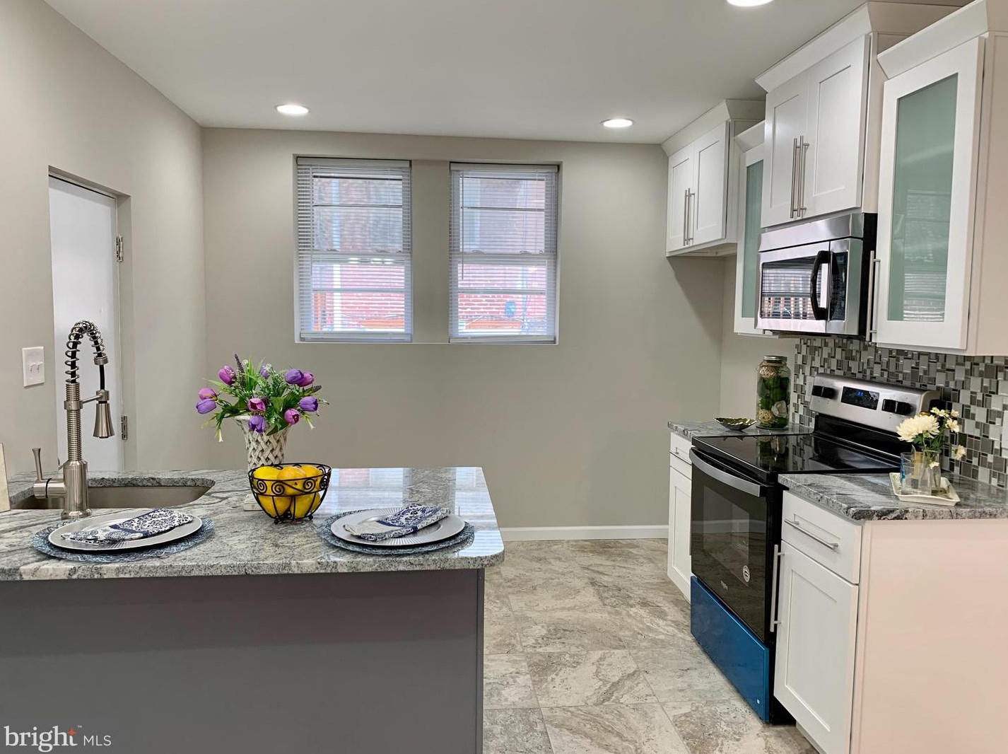 1523 Orland St, Philadelphia PA  19126-2755 exterior