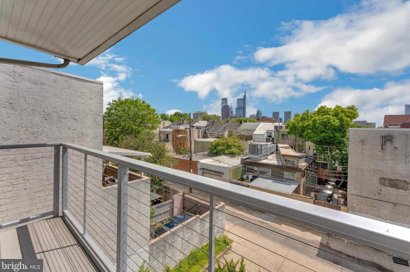 2326 Perot St, Philadelphia PA  19130-2526 exterior