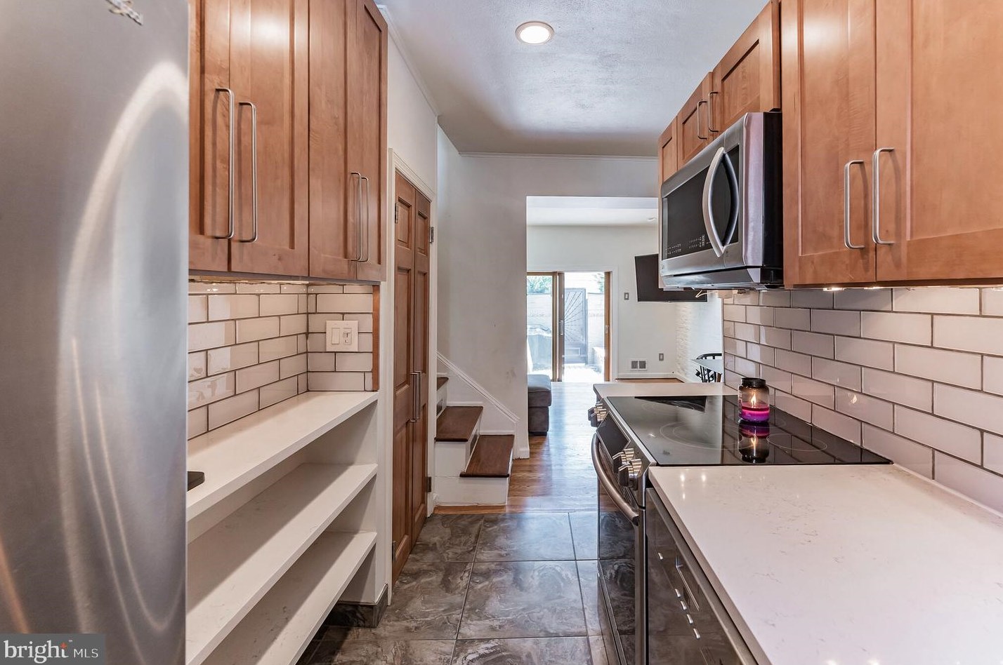 2326 Perot St, Philadelphia PA  19130-2526 exterior