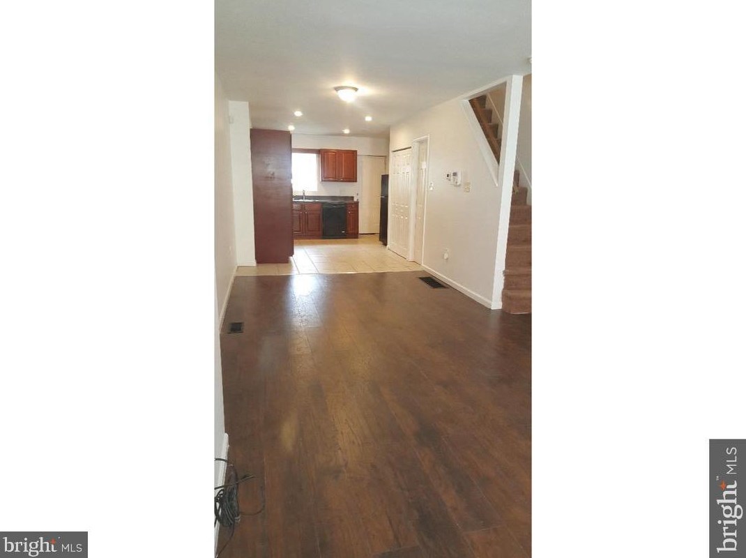 1537 Woodstock St, Philadelphia PA  19146-4526 exterior