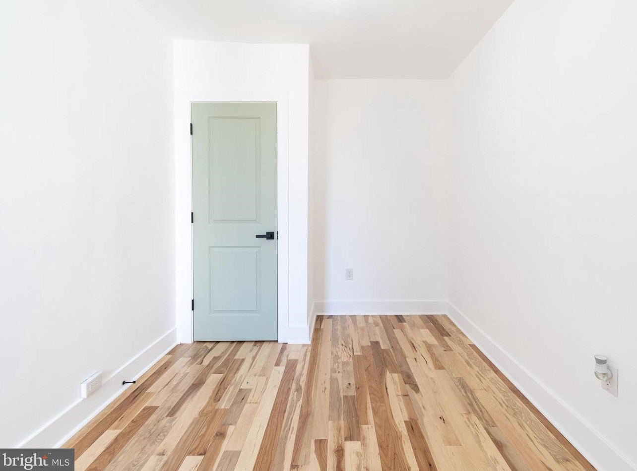 2937 Nicholas St, Philadelphia PA  19121-2725 exterior