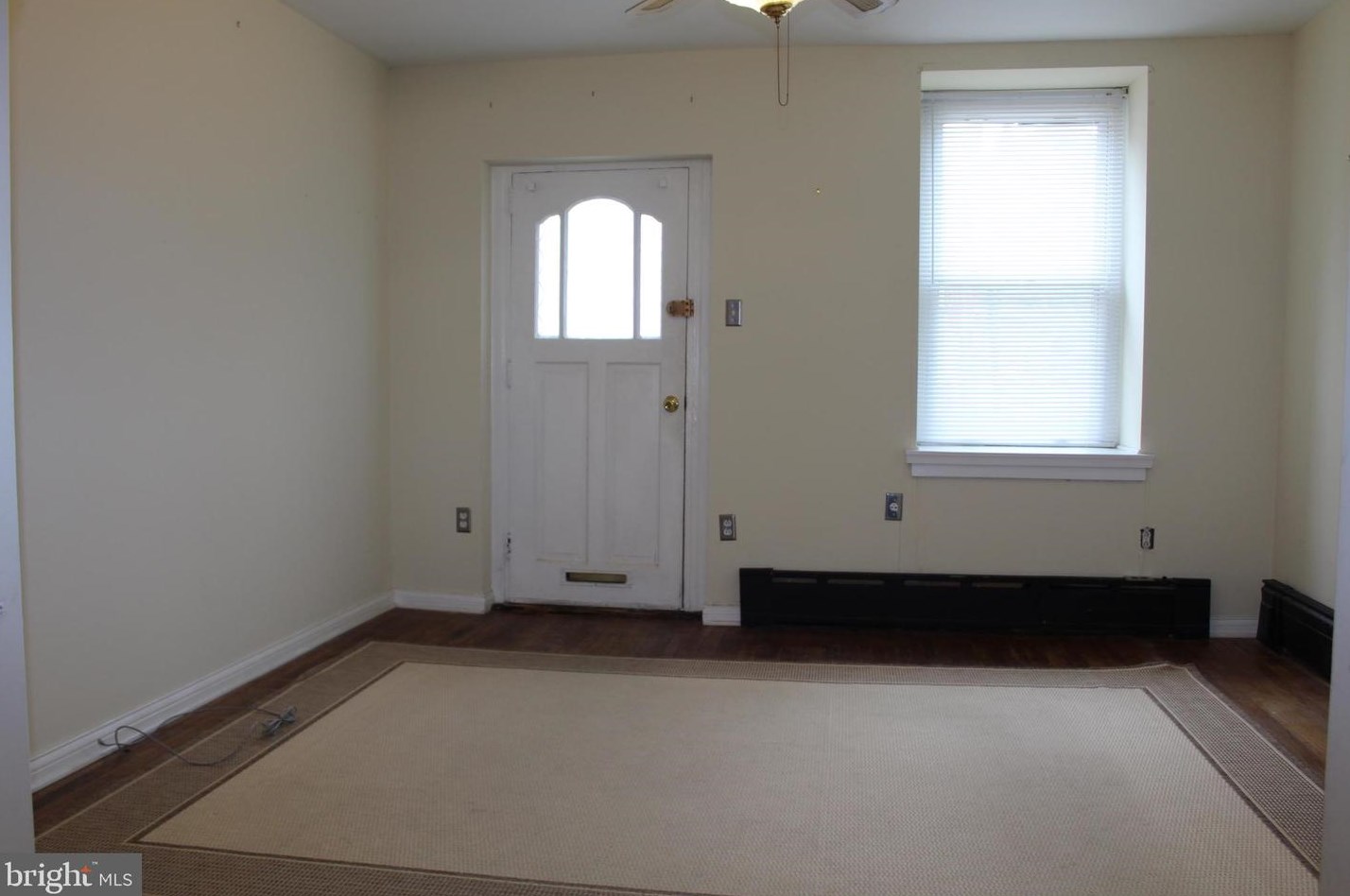 146 Roxborough Ave, Philadelphia PA  19127-1514 exterior
