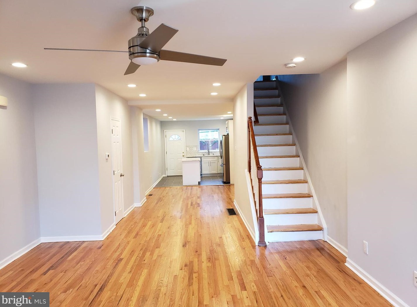 1714 Tasker St, Philadelphia PA  19145-1415 exterior