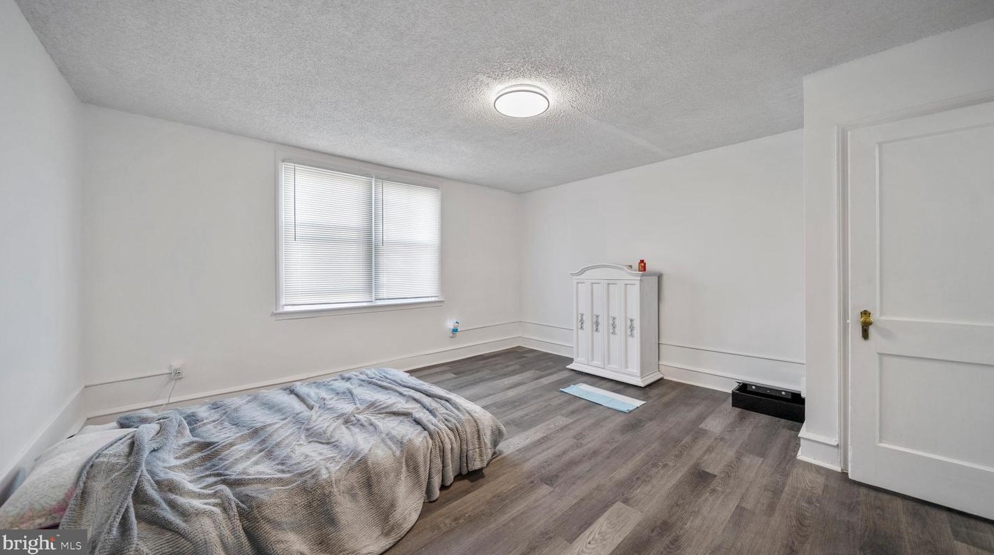 7105 Forrest Ave, Philadelphia PA  19138-2020 exterior