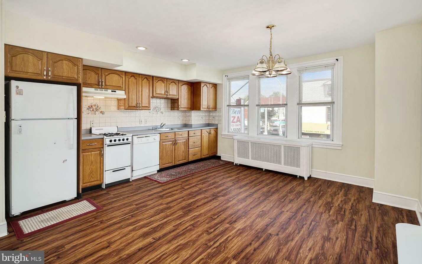 7266 Rising Sun Ave, Philadelphia PA  19111-4436 exterior