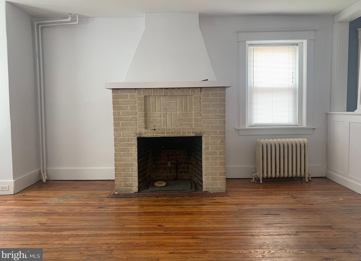 2617 Indiana Ave, Philadelphia PA  19134-4931 exterior