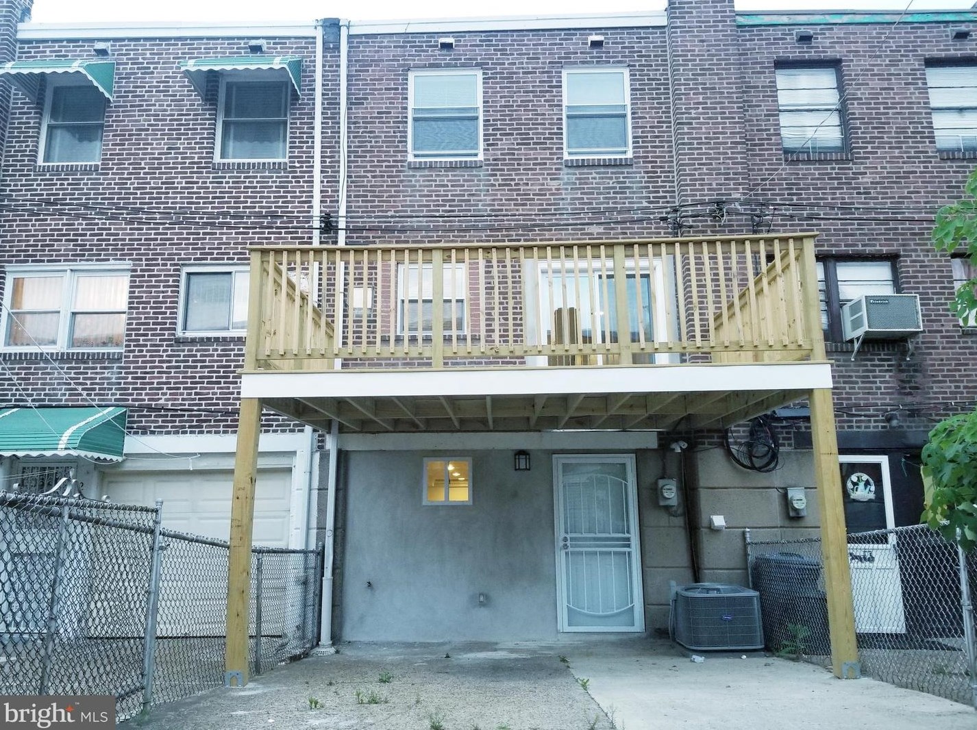 2005 Etting St, Philadelphia PA  19145-2509 exterior
