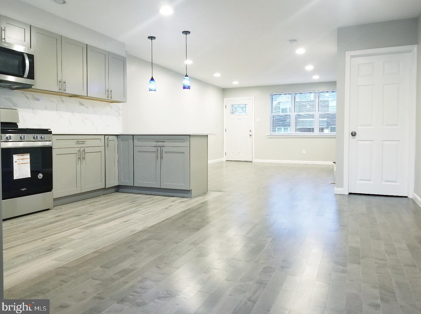2005 Etting St, Philadelphia PA  19145-2509 exterior