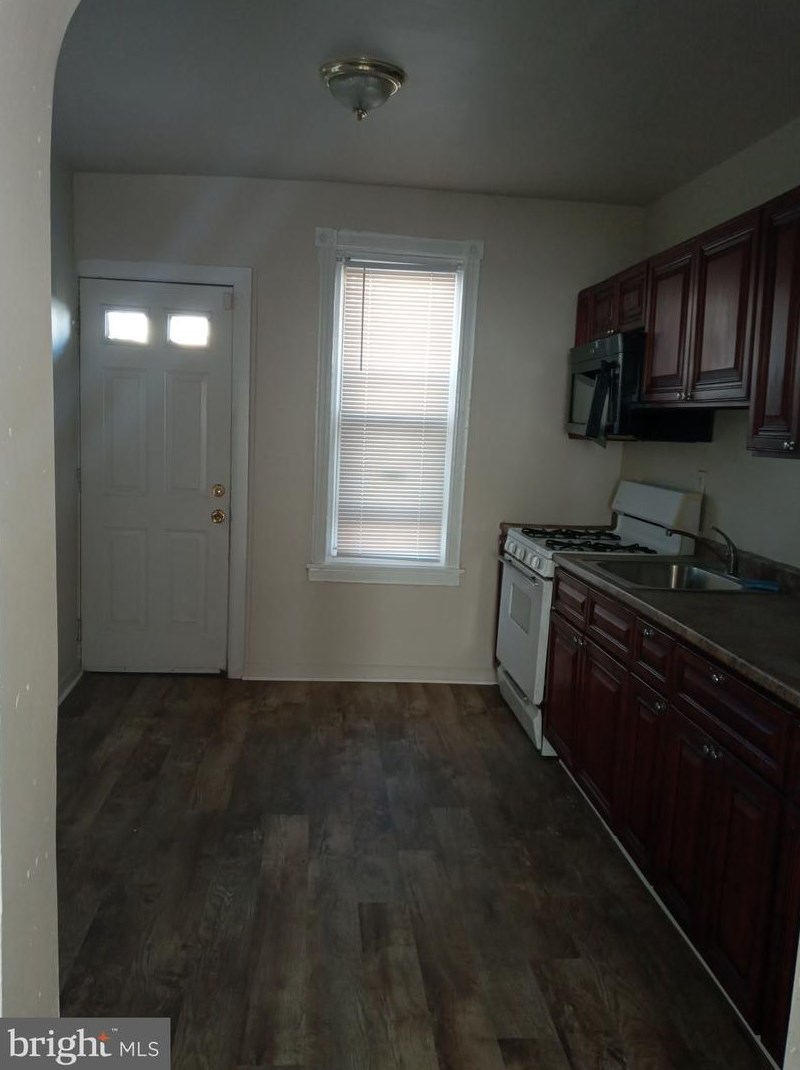 1641 Ringgold St, Philadelphia PA  19145-1312 exterior