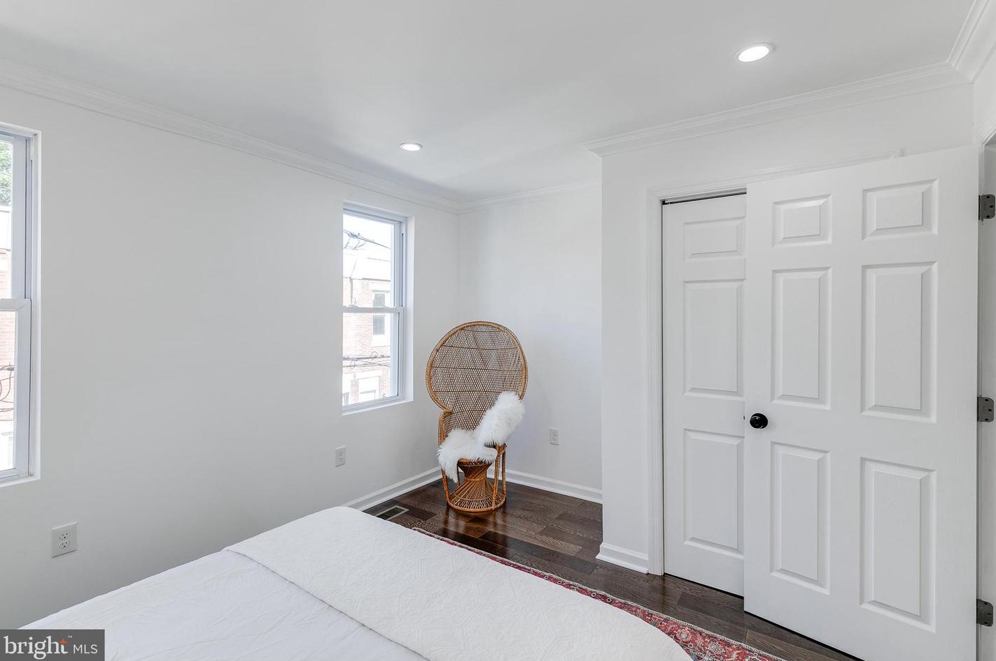 1321 Myrtlewood St, Philadelphia PA  19146-3604 exterior
