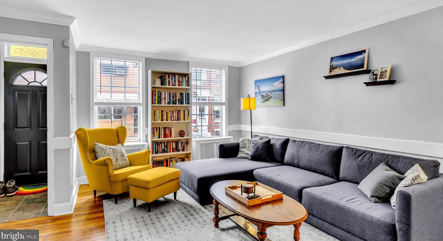 822 Pierce St, Philadelphia PA  19148-1632 exterior