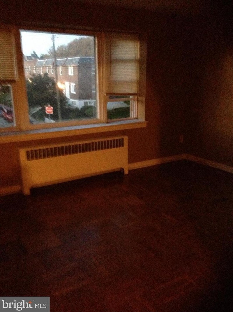1003 W Godfrey Ave #a-1, Philadelphia, PA 19141