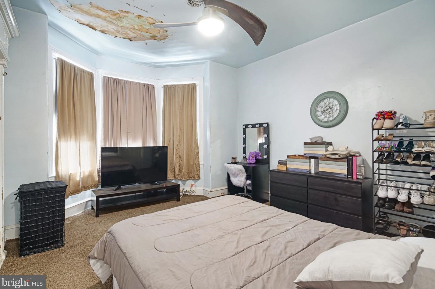 2413 Hagert St, Philadelphia PA  19132-4230 exterior