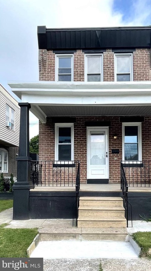 6022 Montague St, Philadelphia PA  19135-3521 exterior