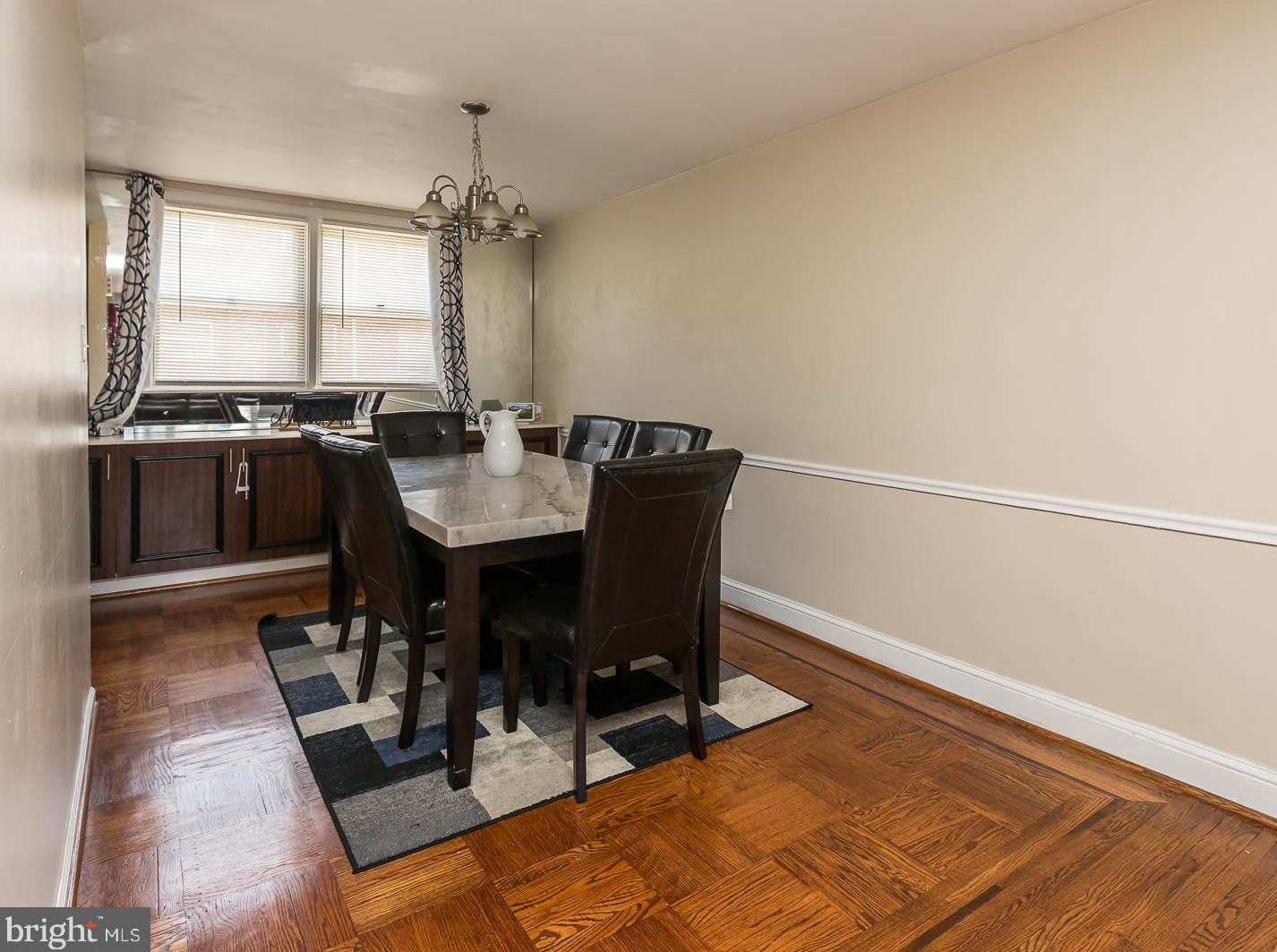 7540 Woodcrest Ave, Philadelphia PA  19151-2704 exterior