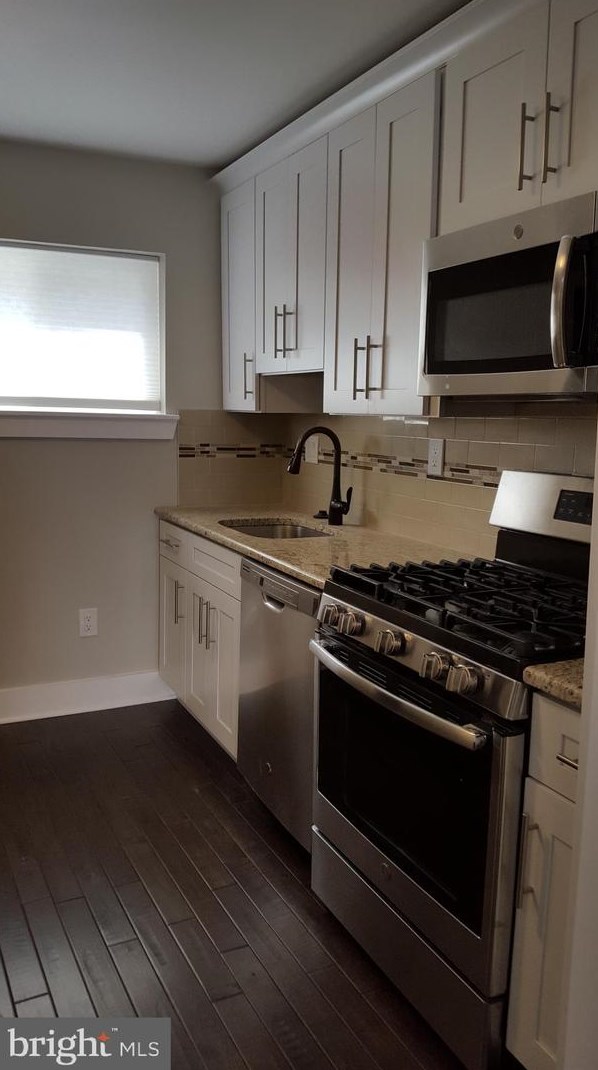 436 Cross St, Philadelphia PA  19147-6511 exterior