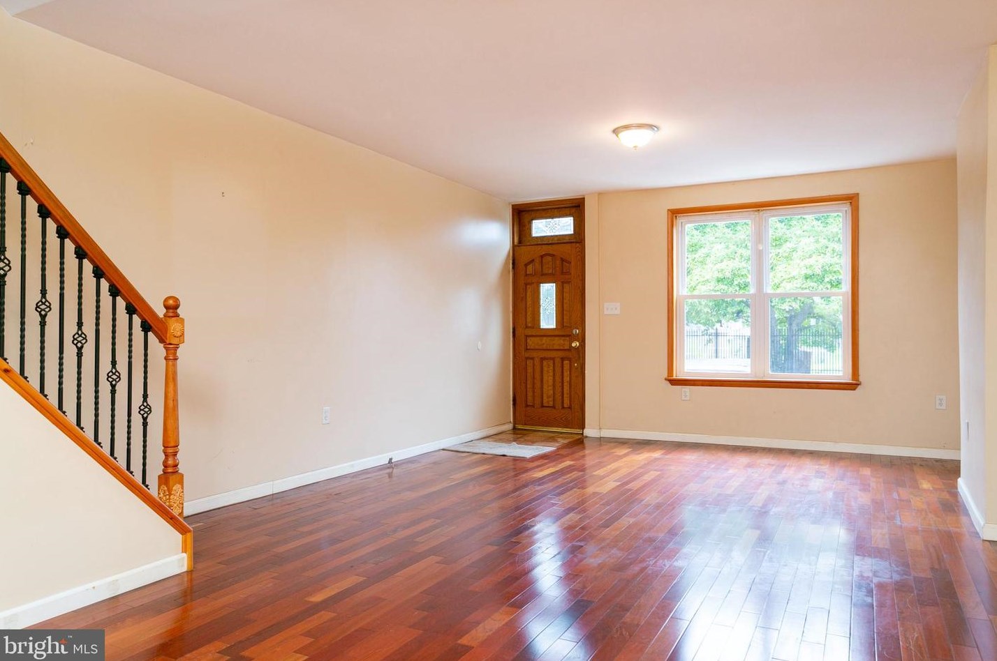 1833 Wolf St, Philadelphia PA  19145-3724 exterior