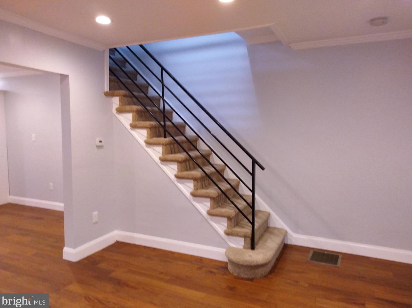 1516 Kinsdale St, Philadelphia PA  19126-2752 exterior