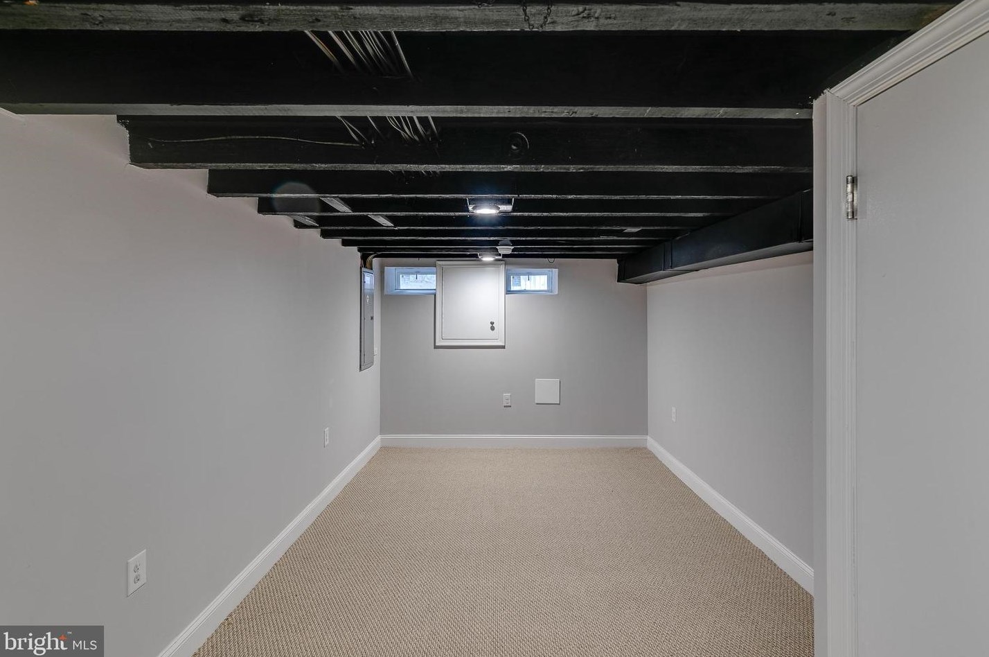 923 Tasker St, Philadelphia PA  19148-1123 exterior