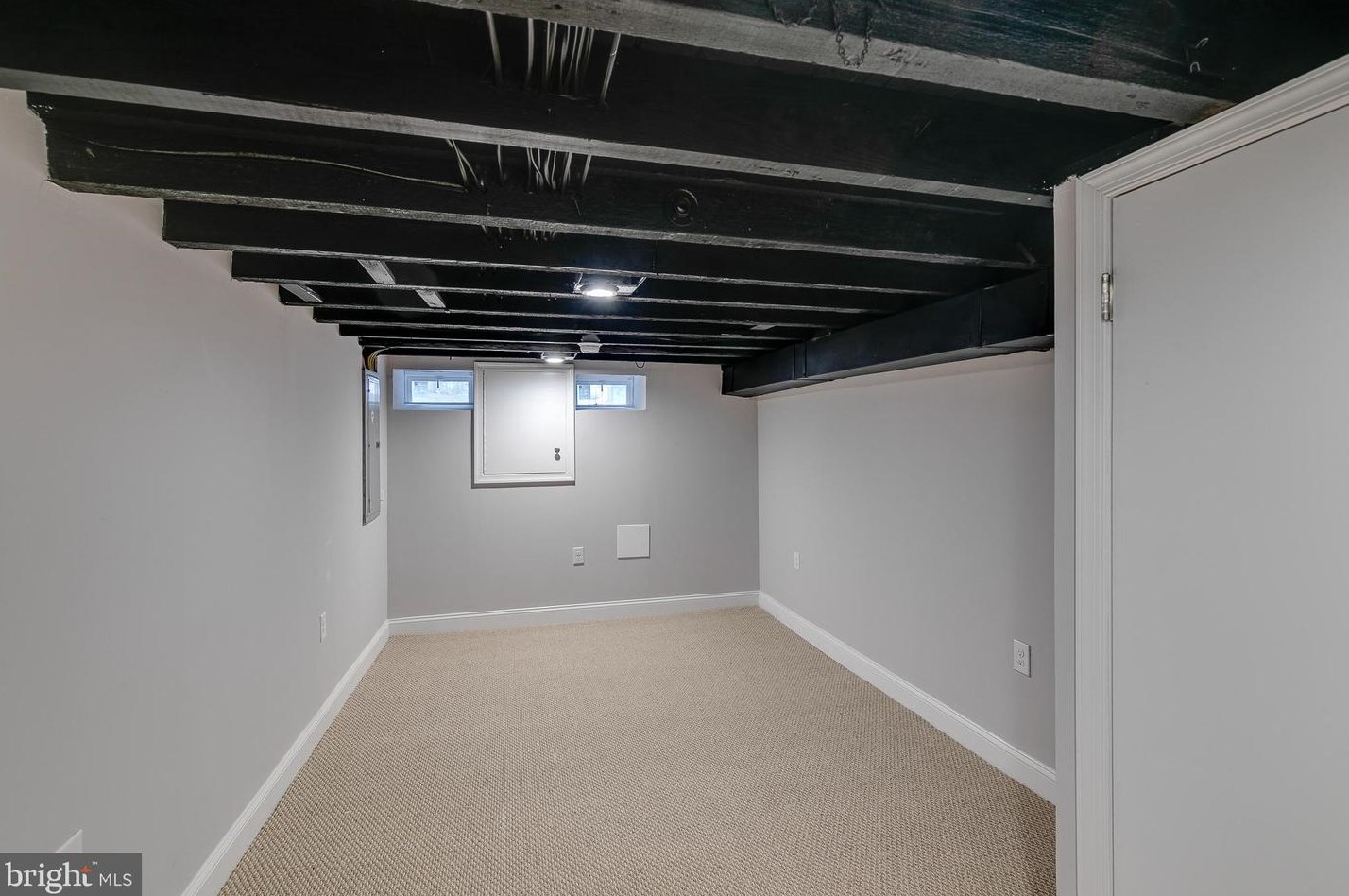 923 Tasker St, Philadelphia PA  19148-1123 exterior