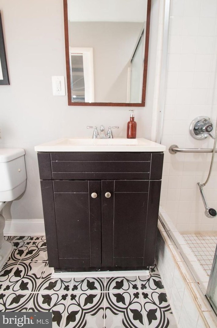 4833 Morris St, Philadelphia PA  19144-4711 exterior