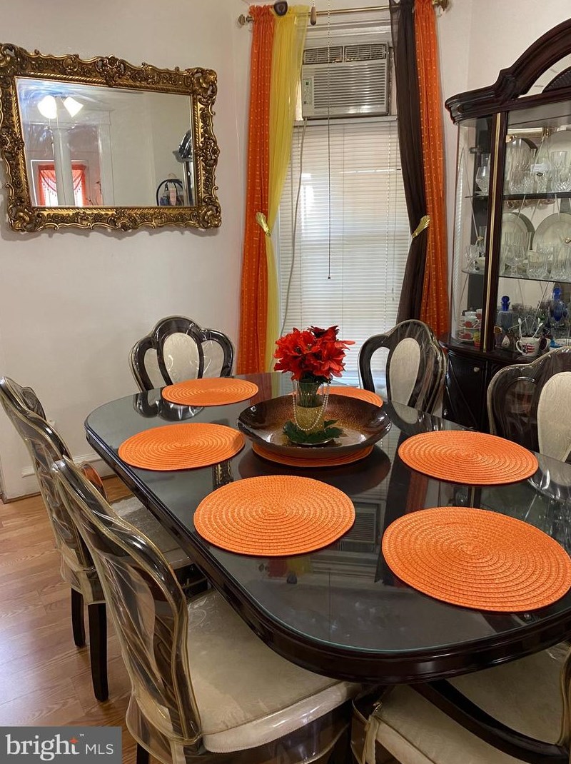 142 Luray St, Philadelphia PA  19120-4425 exterior