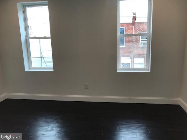 2056 Watkins St, Philadelphia PA  19145-2017 exterior