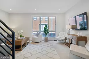 2006 Renaissance Walk, Philadelphia, PA 19145 - Photo 29