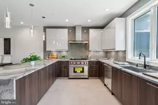 2006 Renaissance Walk, Philadelphia, PA 19145 - Photo 17