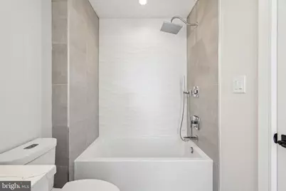 2006 Renaissance Walk, Philadelphia, PA 19145 - Photo 47