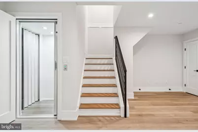 2006 Renaissance Walk, Philadelphia, PA 19145 - Photo 9